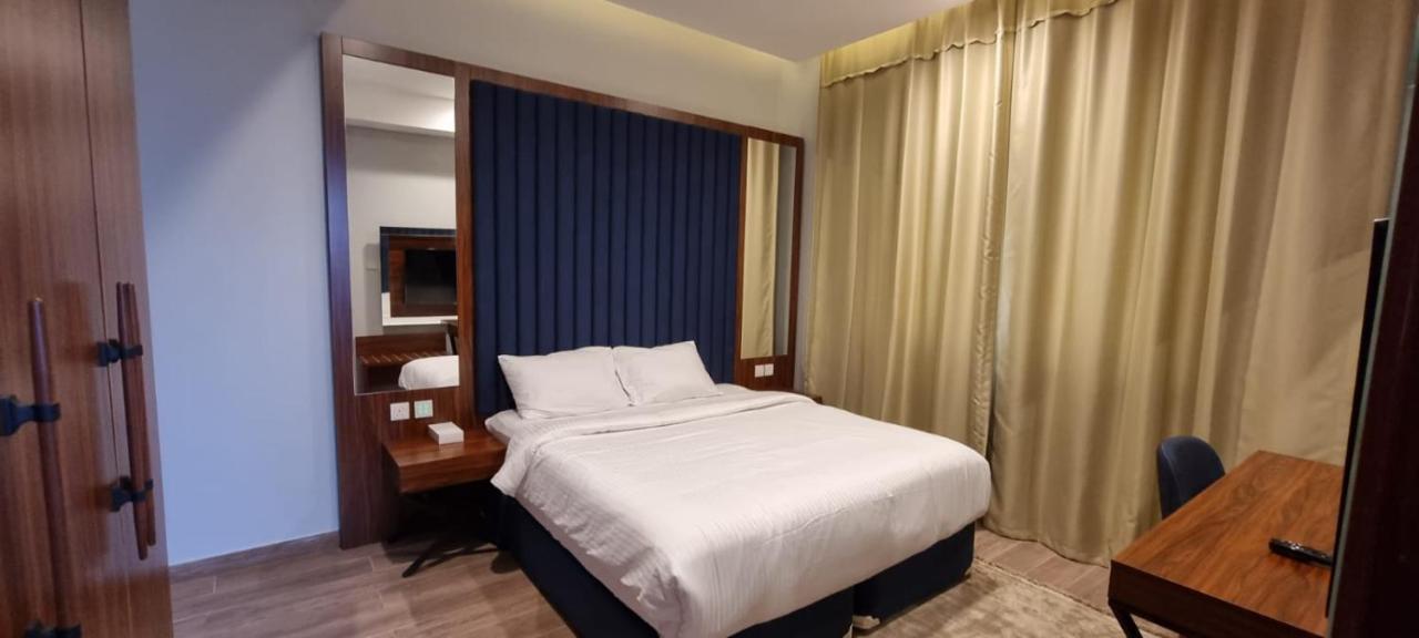 Seino Suites Manama Extérieur photo